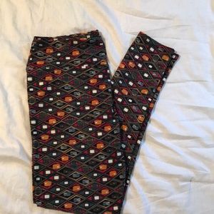 NWOT LulaRoe TC leggings
